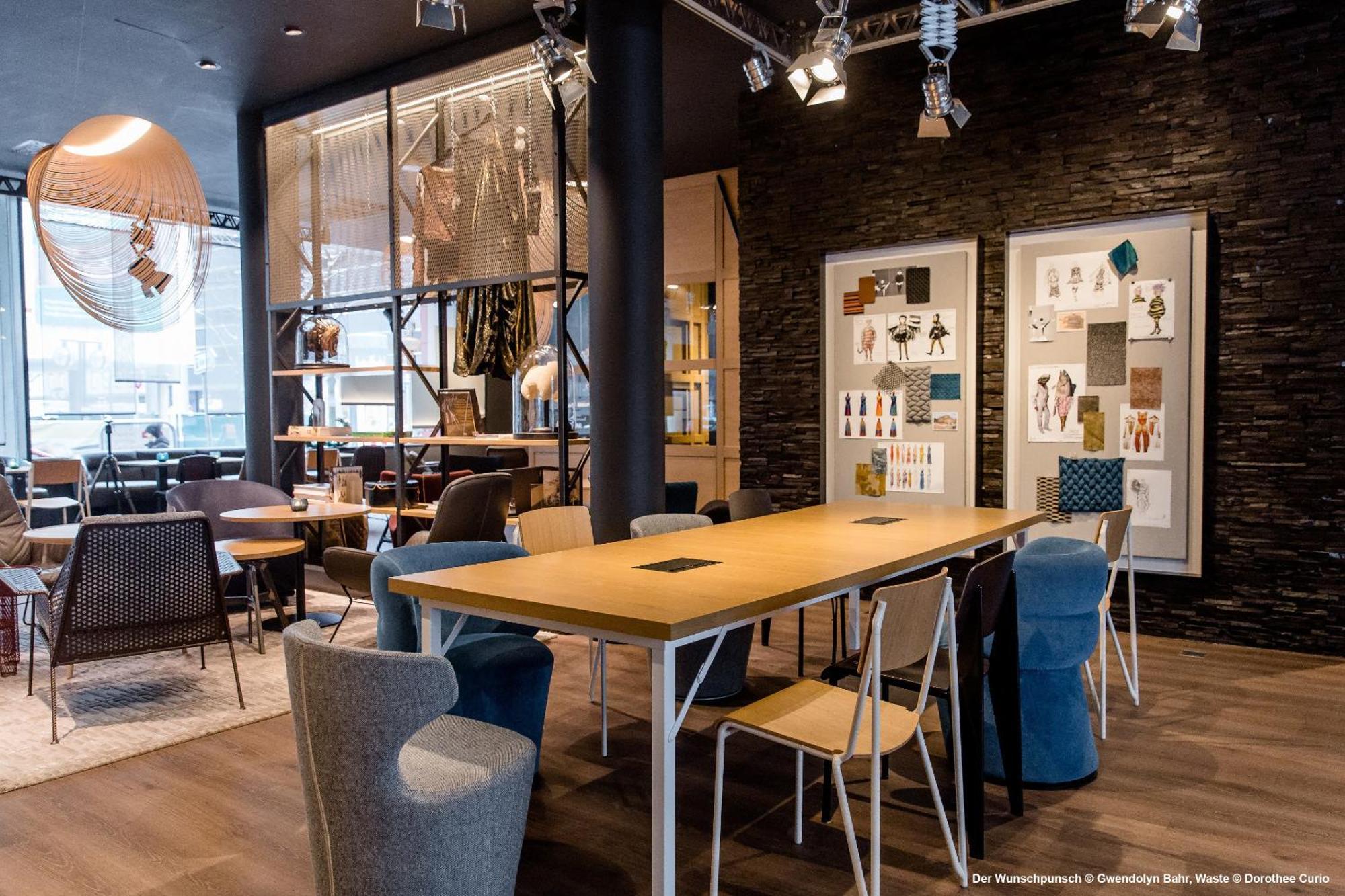 Motel One Stuttgart-Mitte ภายนอก รูปภาพ